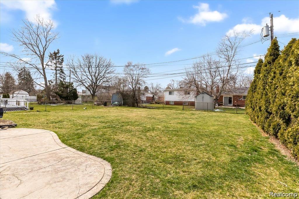 11475 Cedar Lane