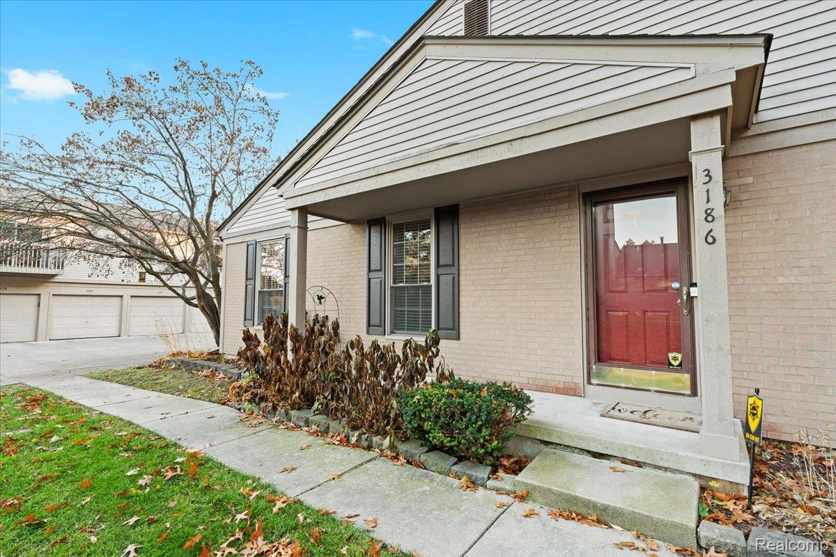 3186 Hidden Trail