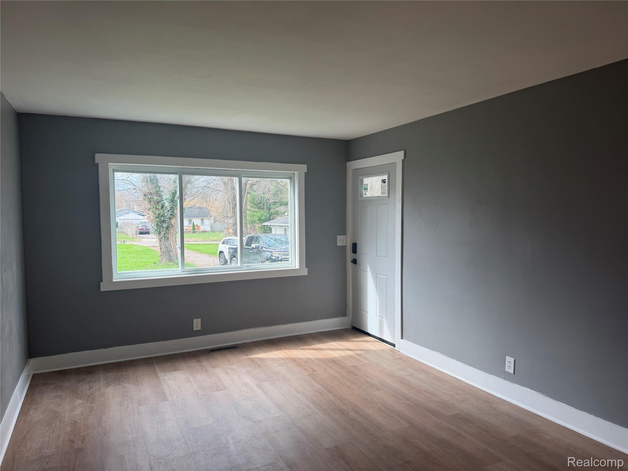 106 W Cornell Avenue