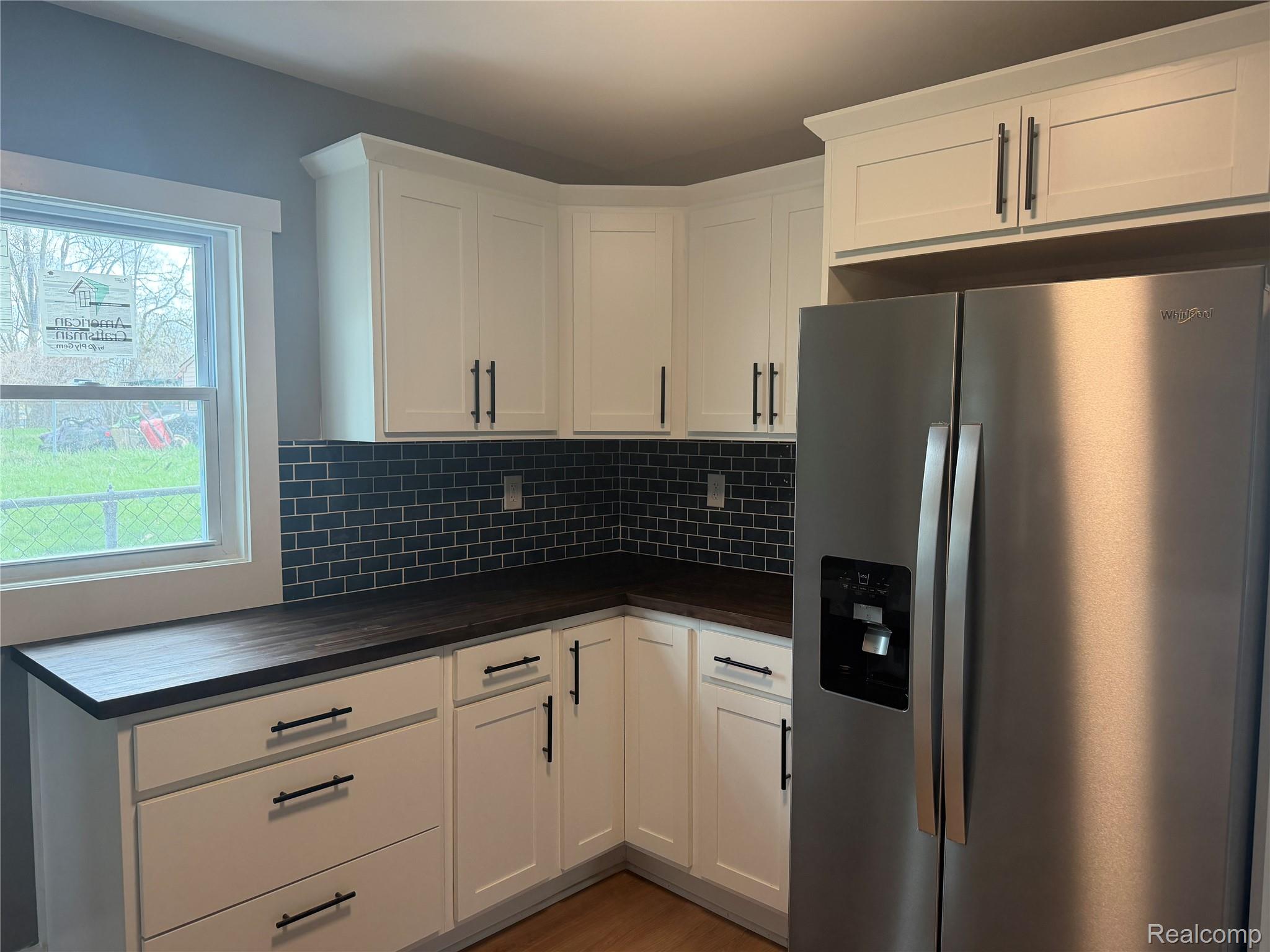 106 W Cornell Avenue