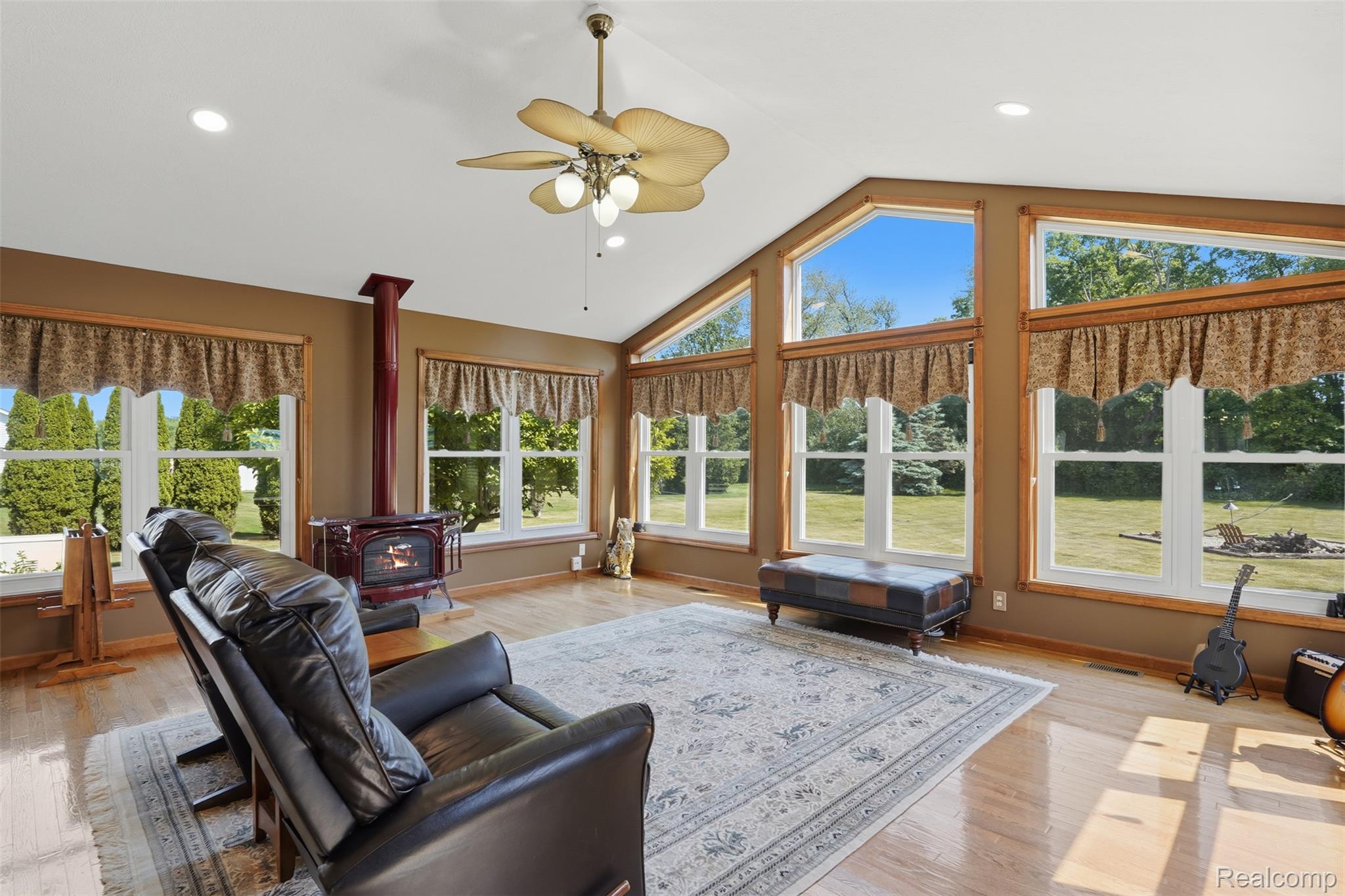 3789 Beckley Drive