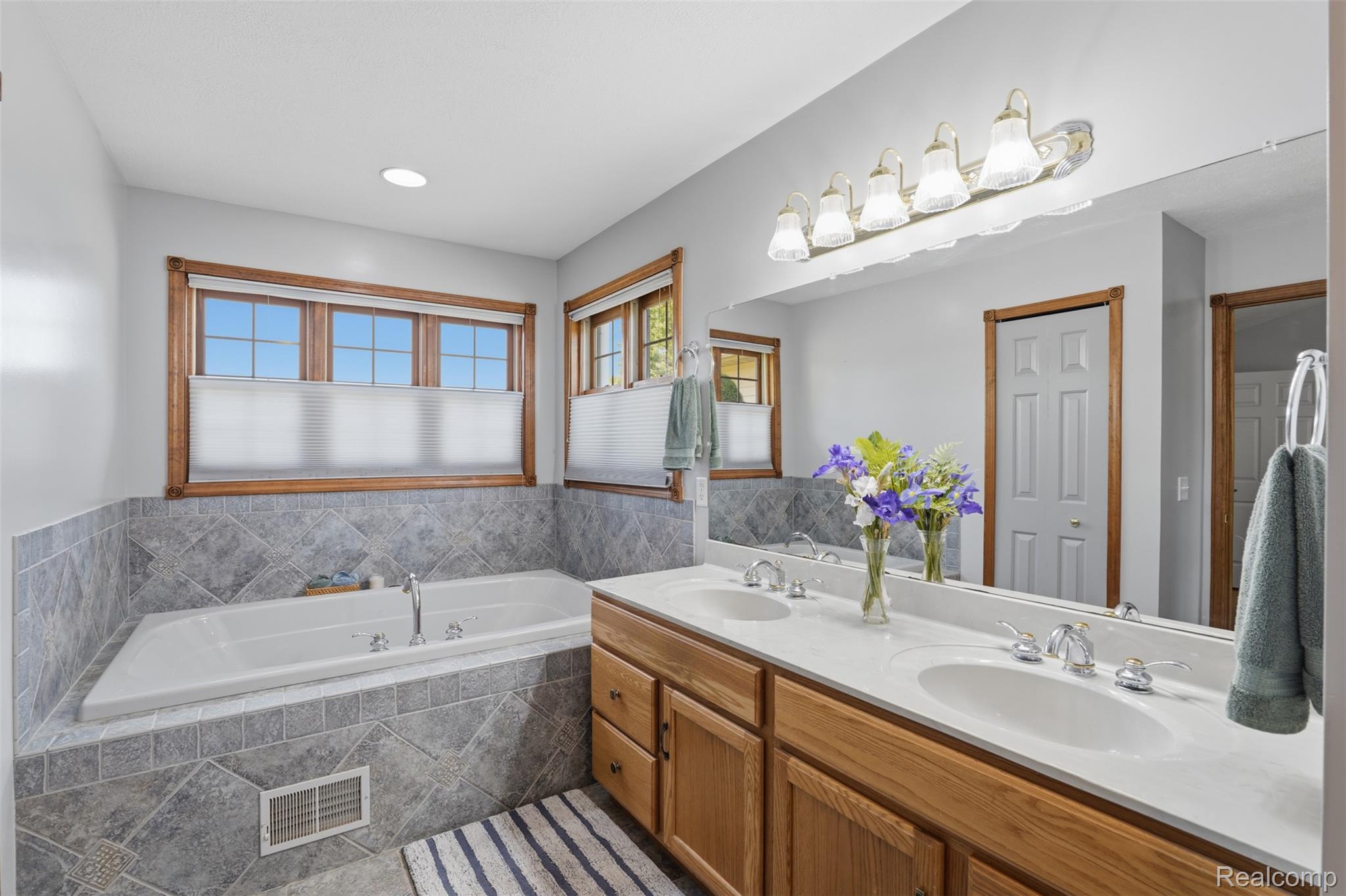 3789 Beckley Drive