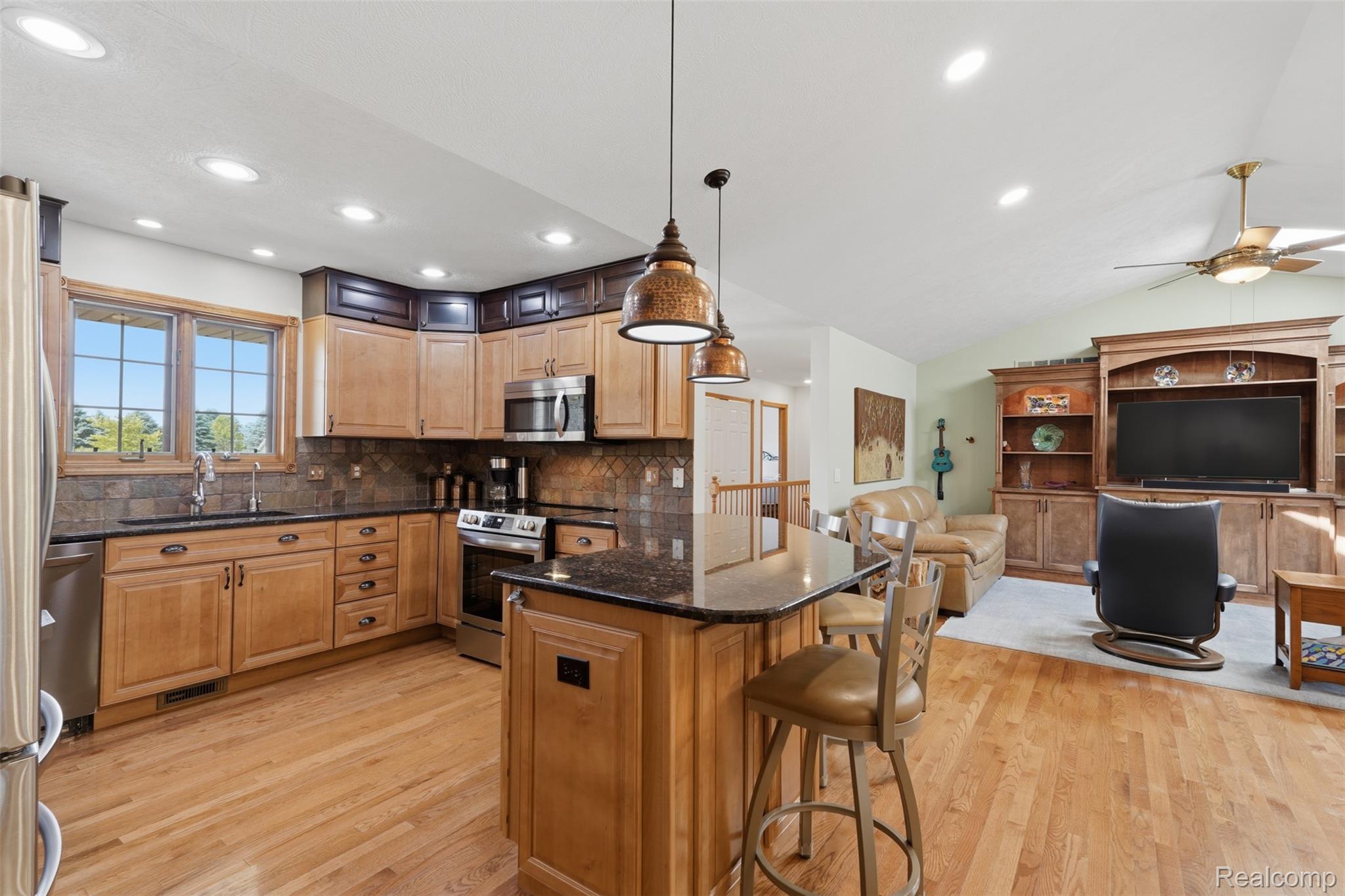3789 Beckley Drive