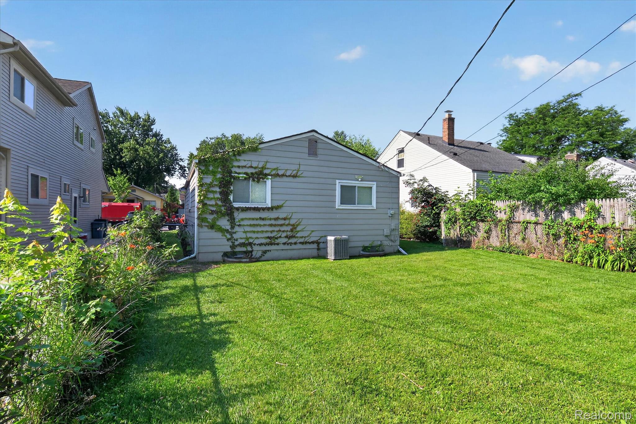 934 Harvard Road