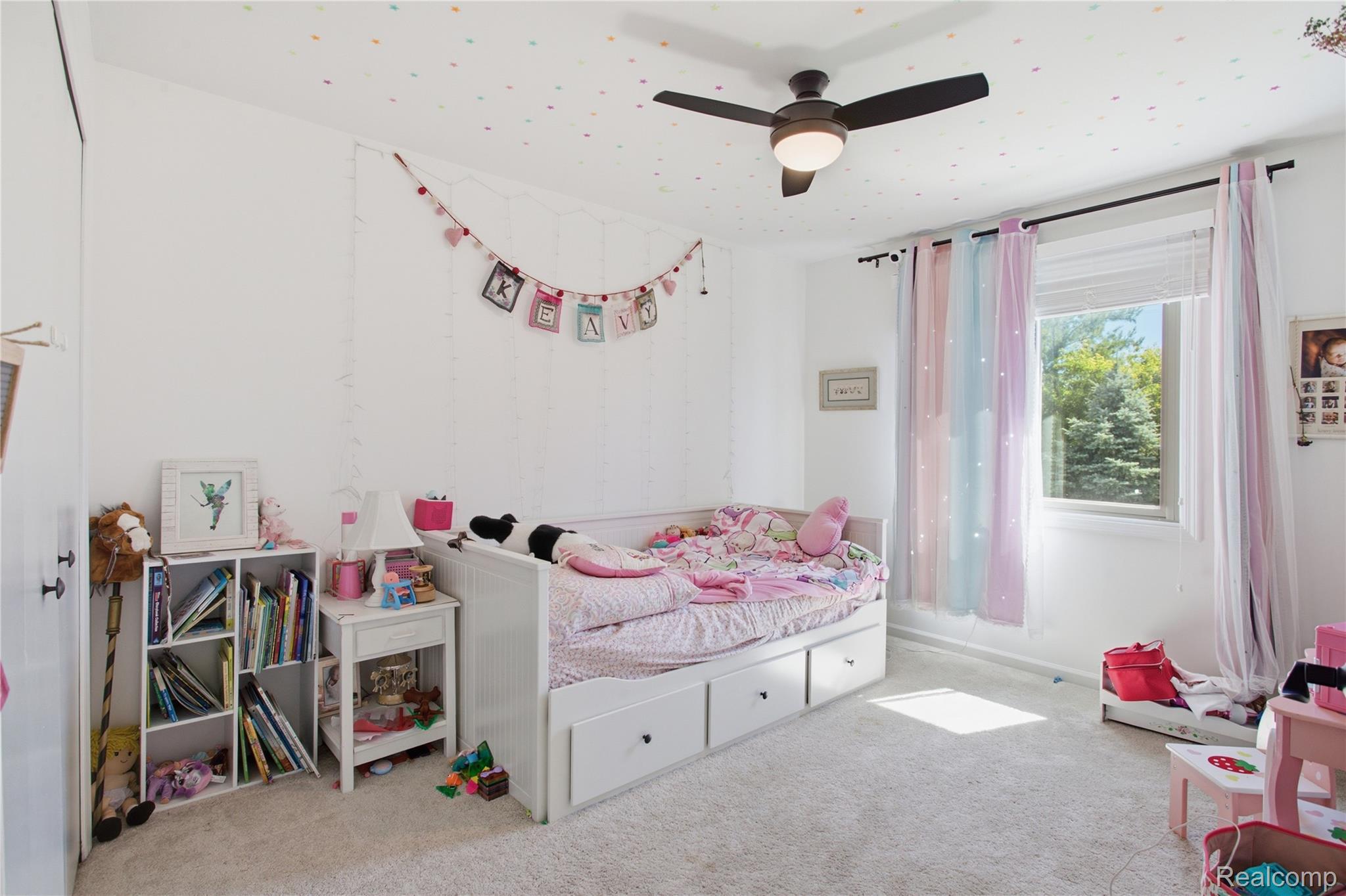 18488 Manor Lane