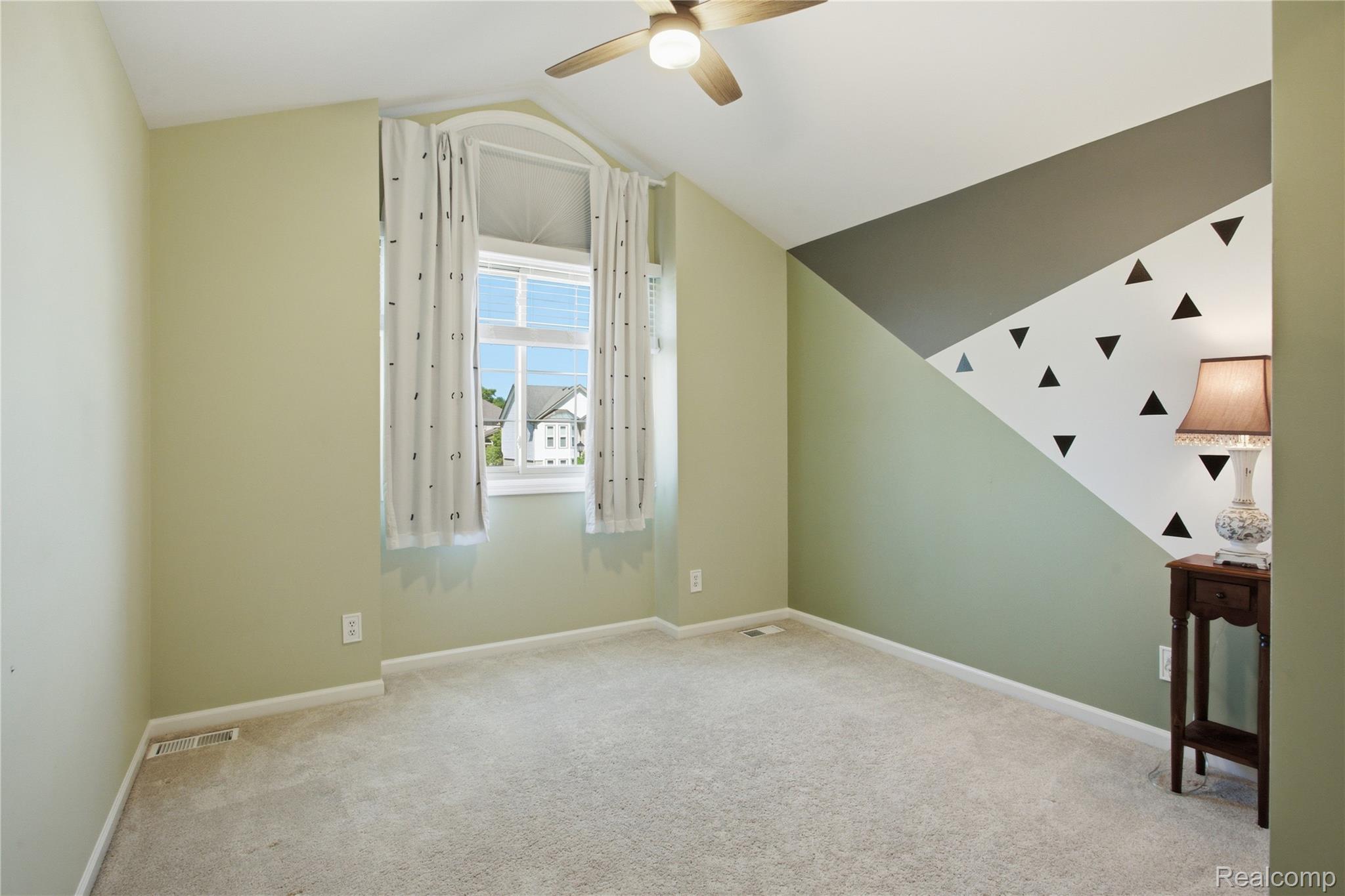 18488 Manor Lane