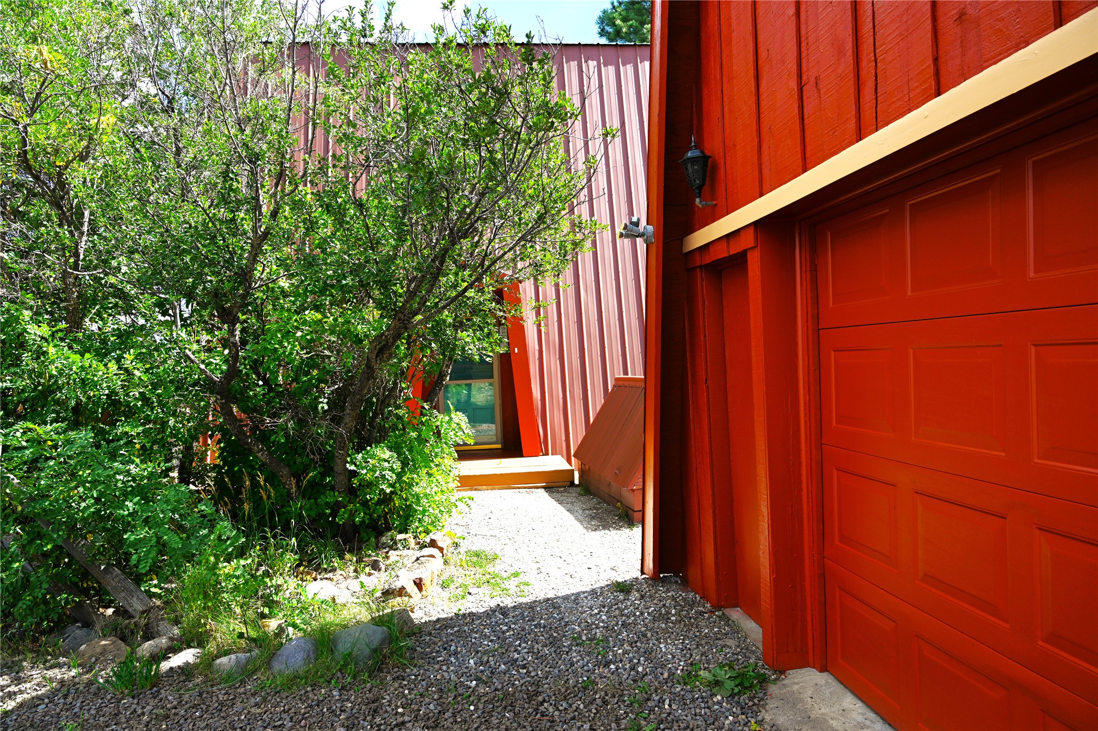 73 Juniper Rd