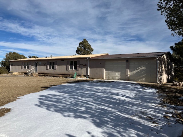 4 Romeroville Frontage Road
