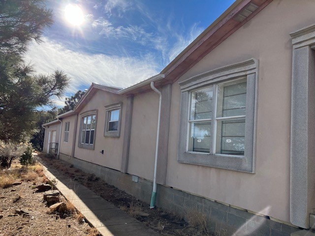 4 Romeroville Frontage Road