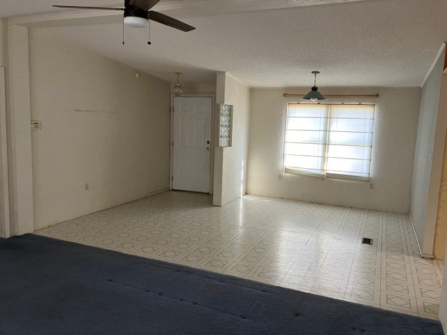 4 Romeroville Frontage Road