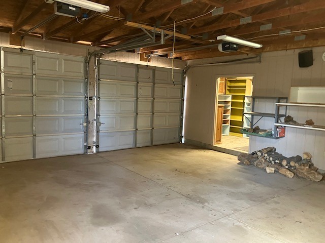 4 Romeroville Frontage Road