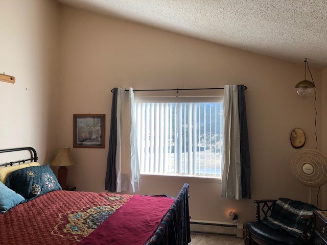 25 Pendaries Village Lane