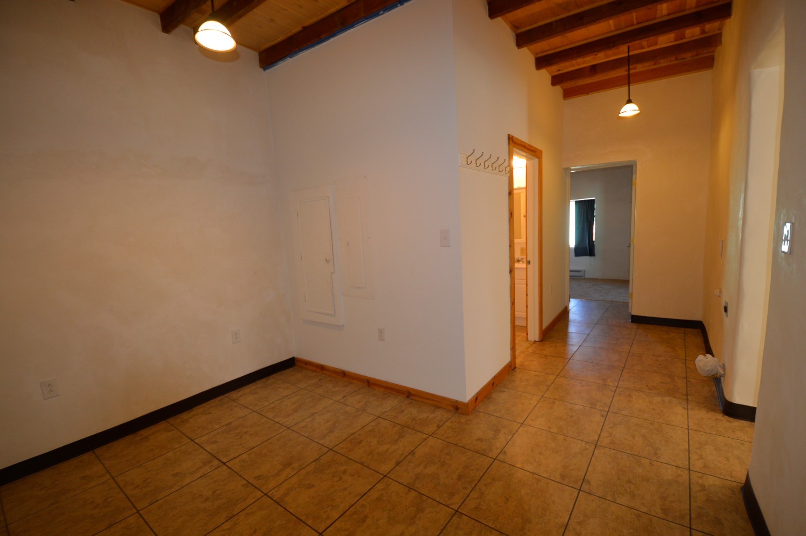 1301/1303/1305 Chavez Street