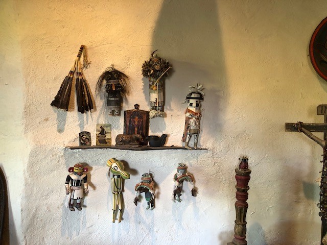 19 Paseo de San Antonio
