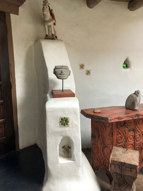 19 Paseo de San Antonio