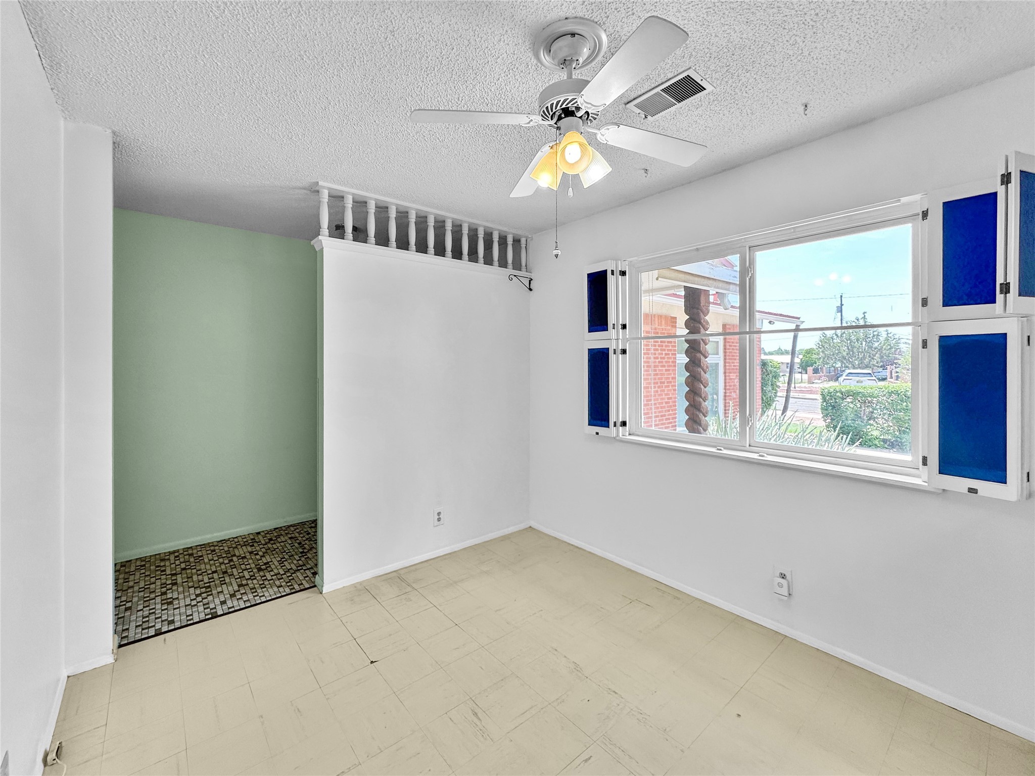 2937 Camino Principe