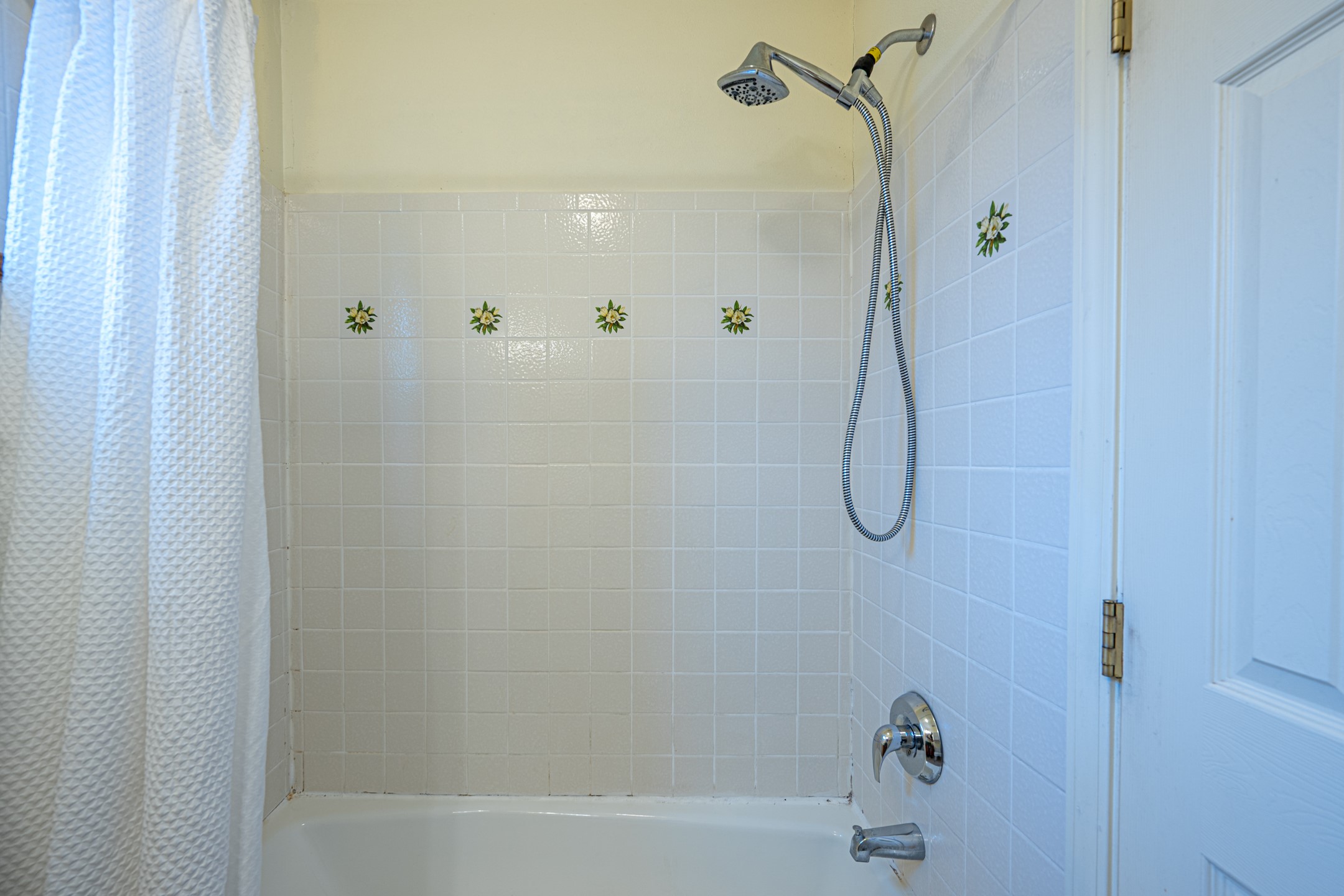 1222 Senda Del Valle B