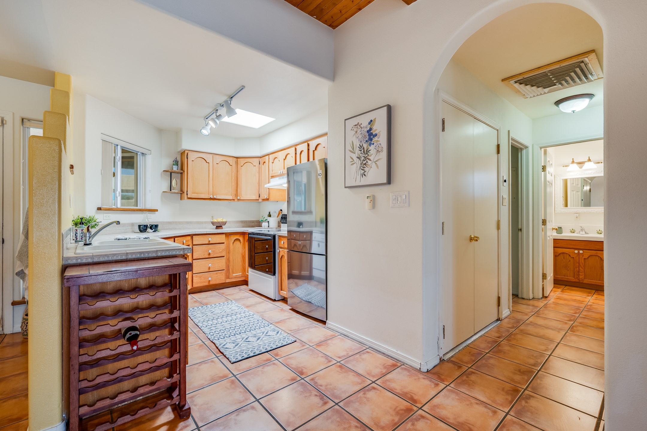 1222 Senda Del Valle B