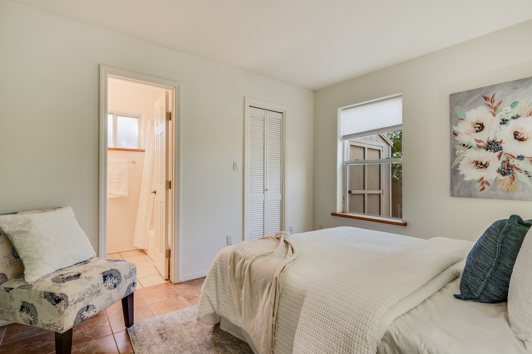 1222 Senda Del Valle B