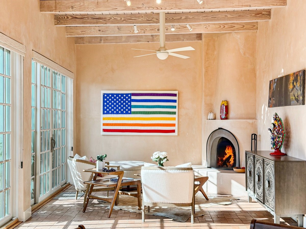 1054 Encantado Drive