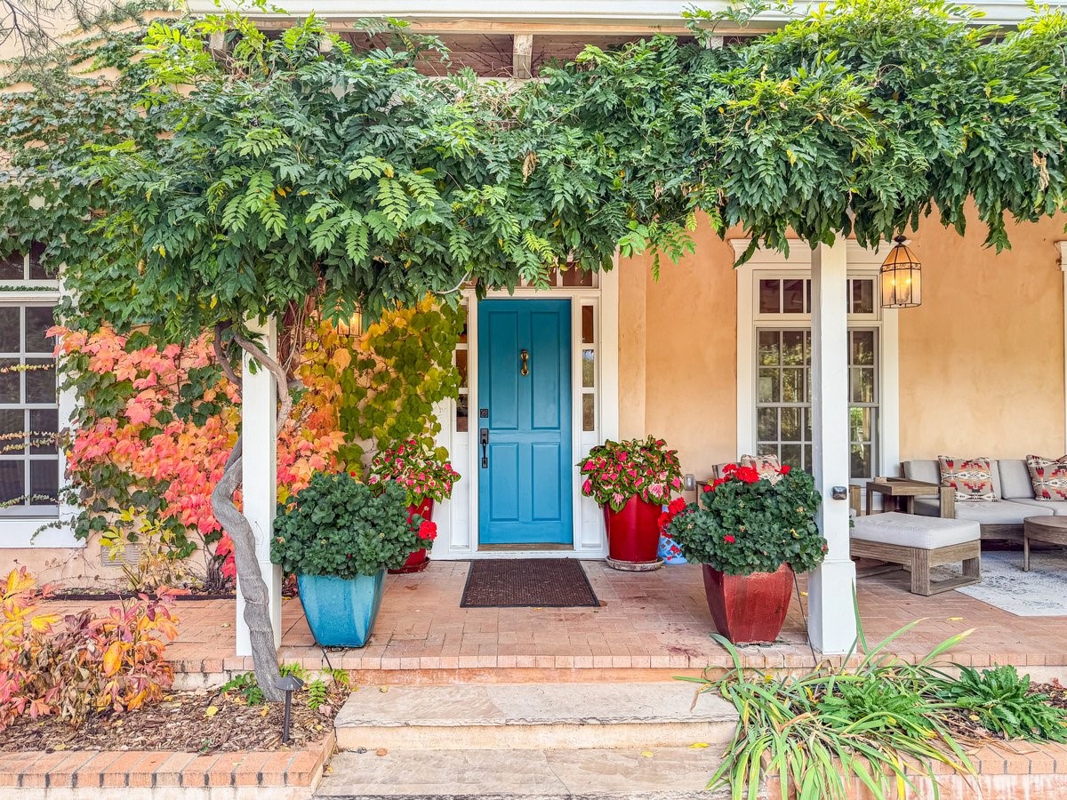 1054 Encantado Drive