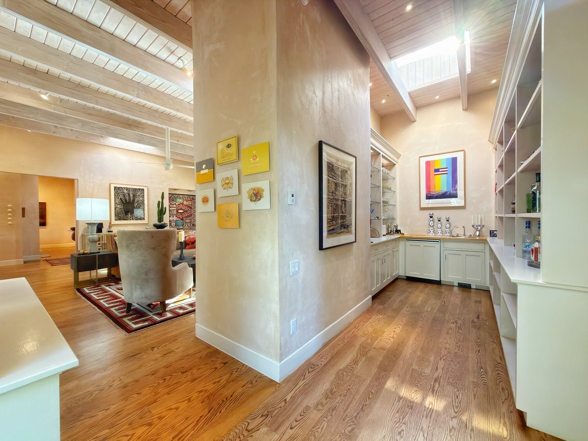 1054 Encantado Drive