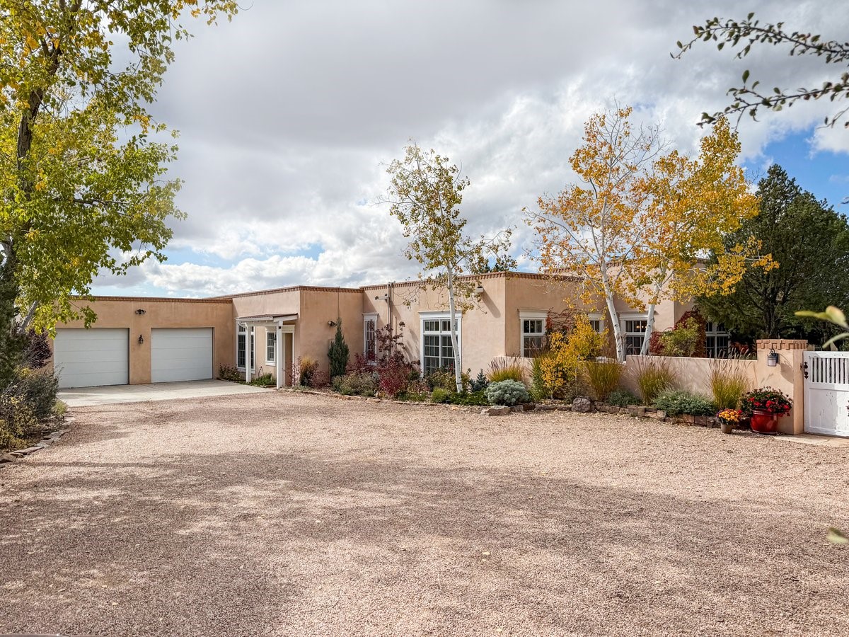 1054 Encantado Drive