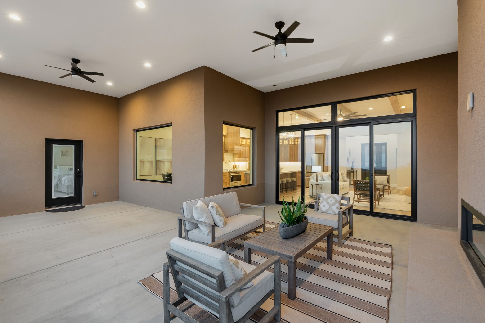 24 W Longview Drive