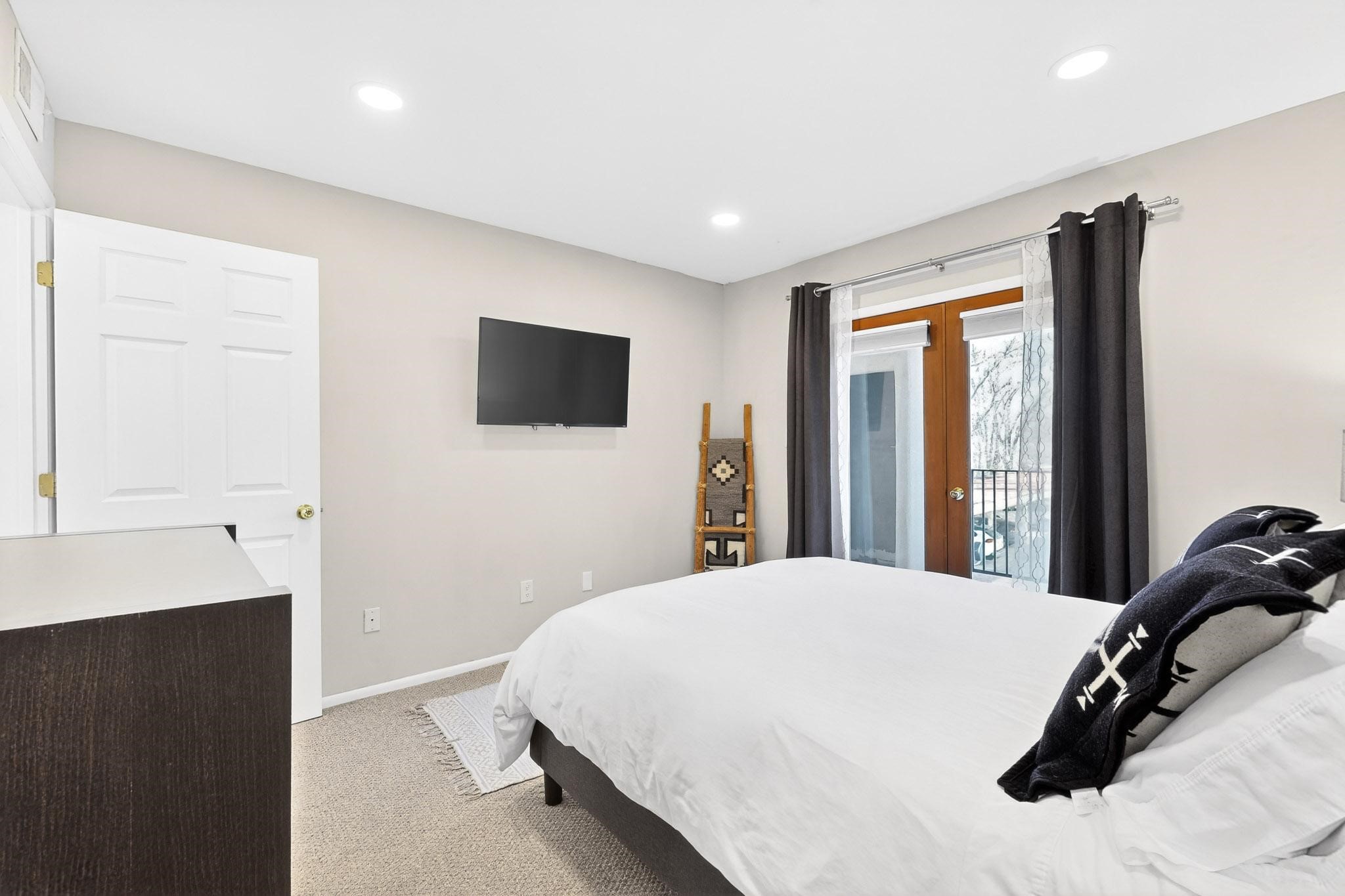 663 Bishops Lodge 58