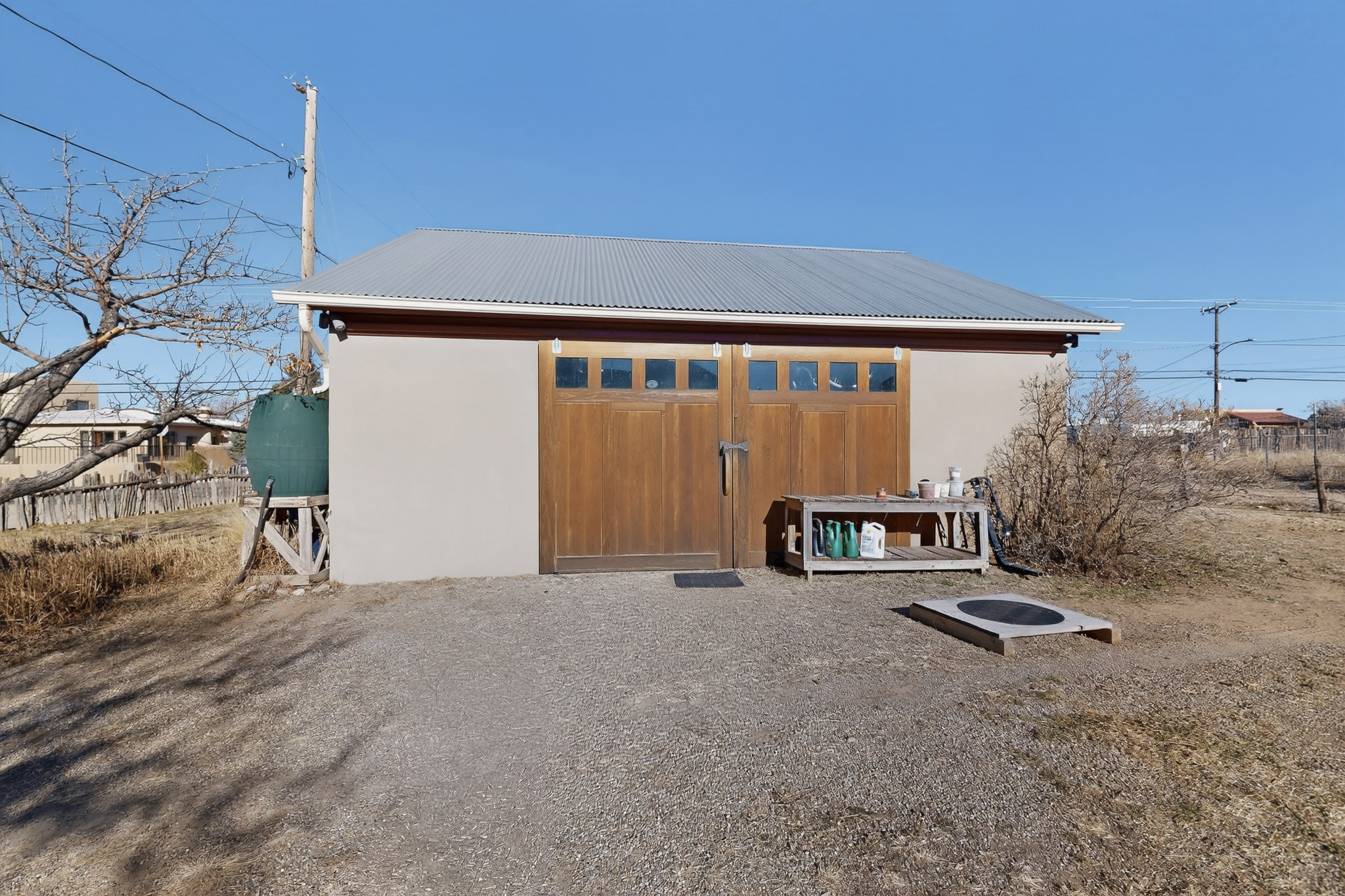 1698 Agua Fria