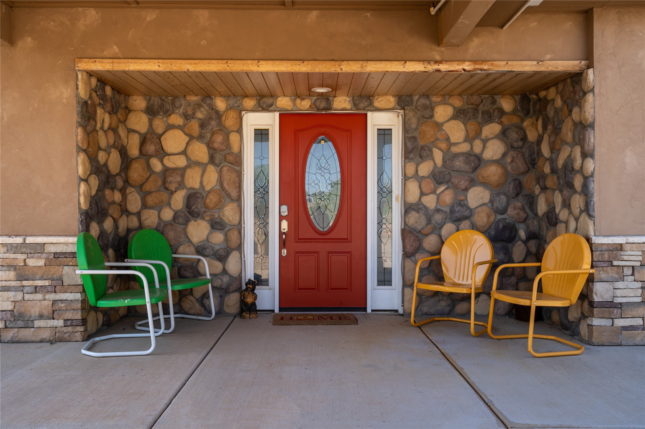 210 Ridgecrest