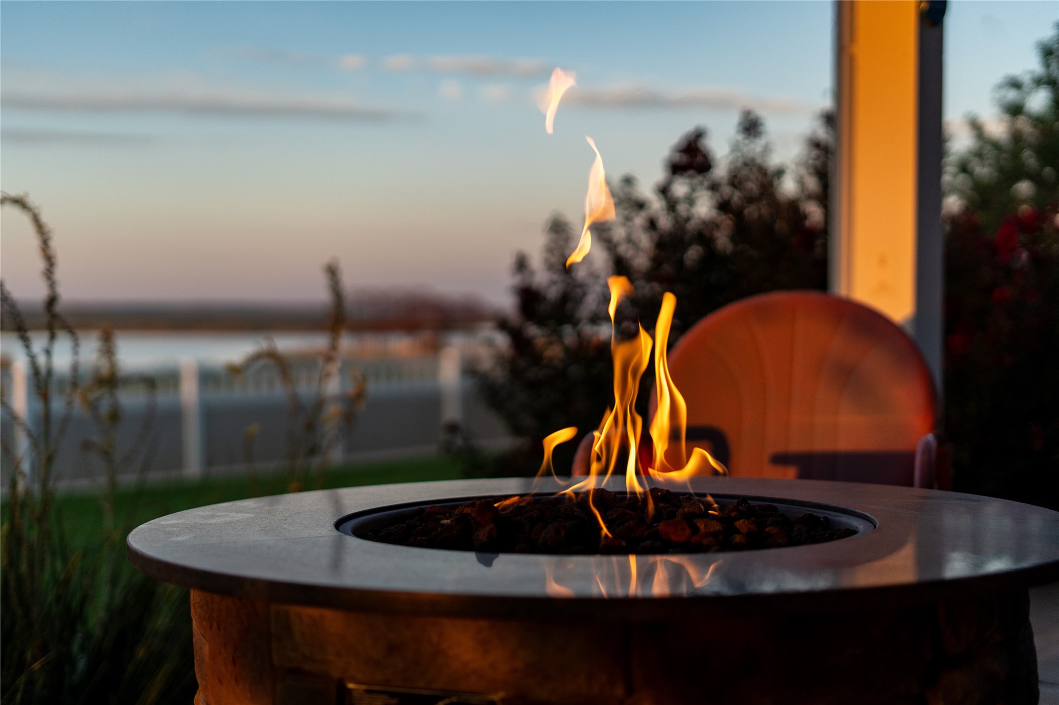 210 Ridgecrest