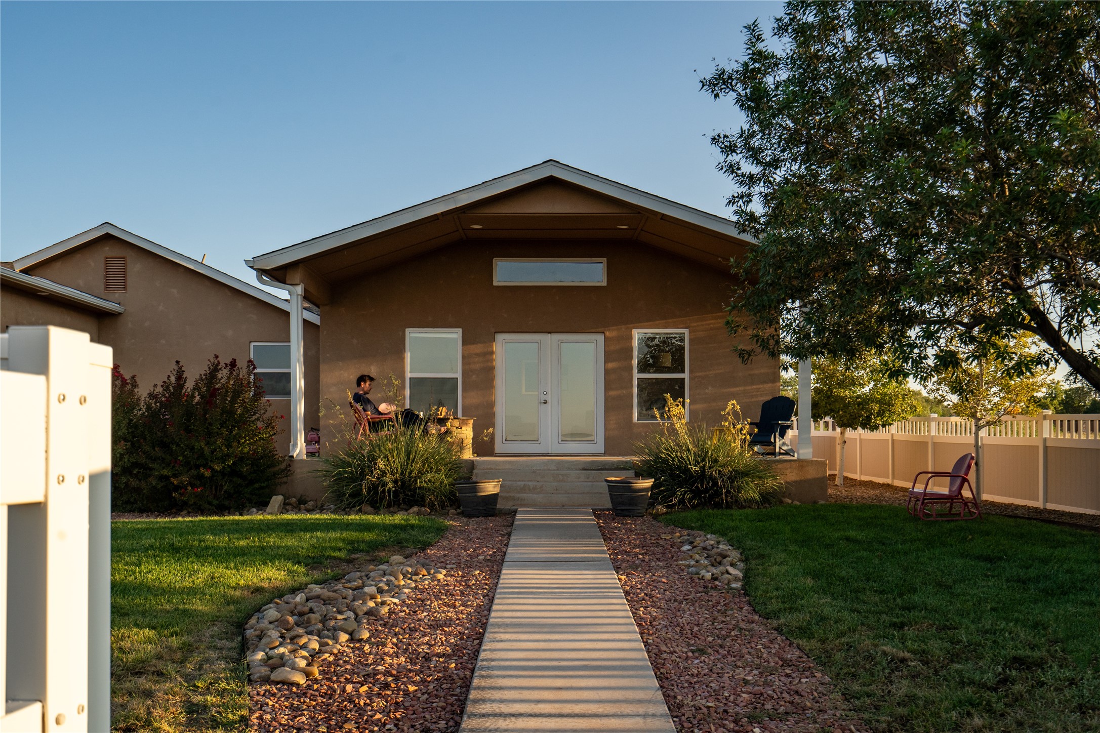 210 Ridgecrest