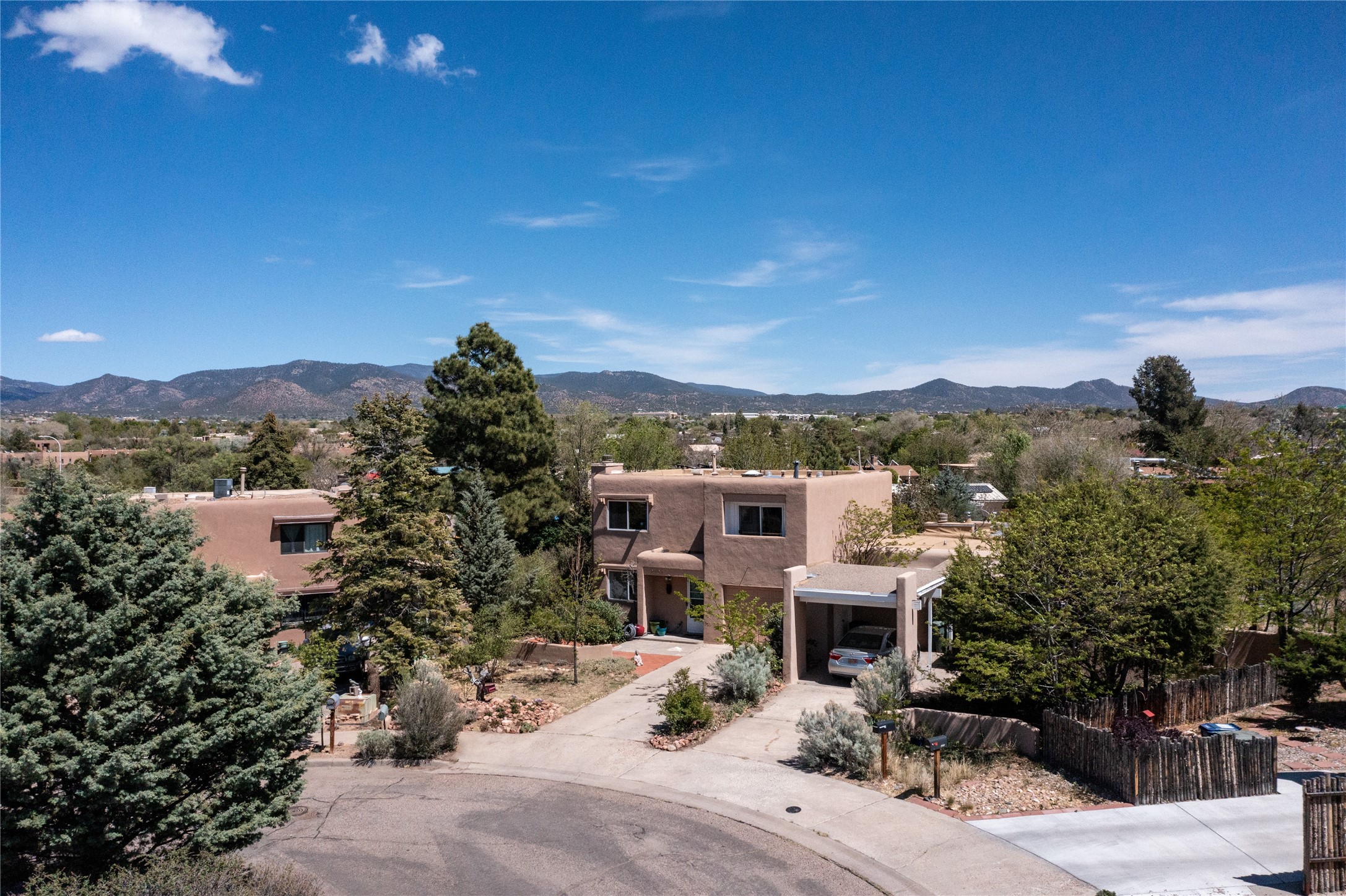 2702 Plazuela Serena