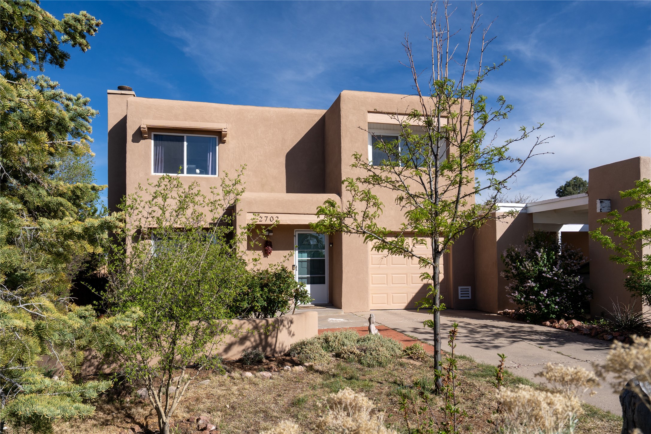 2702 Plazuela Serena