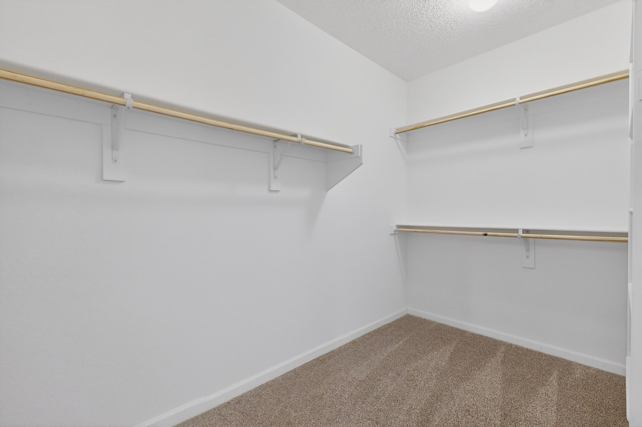 120 Mountaingem Loop