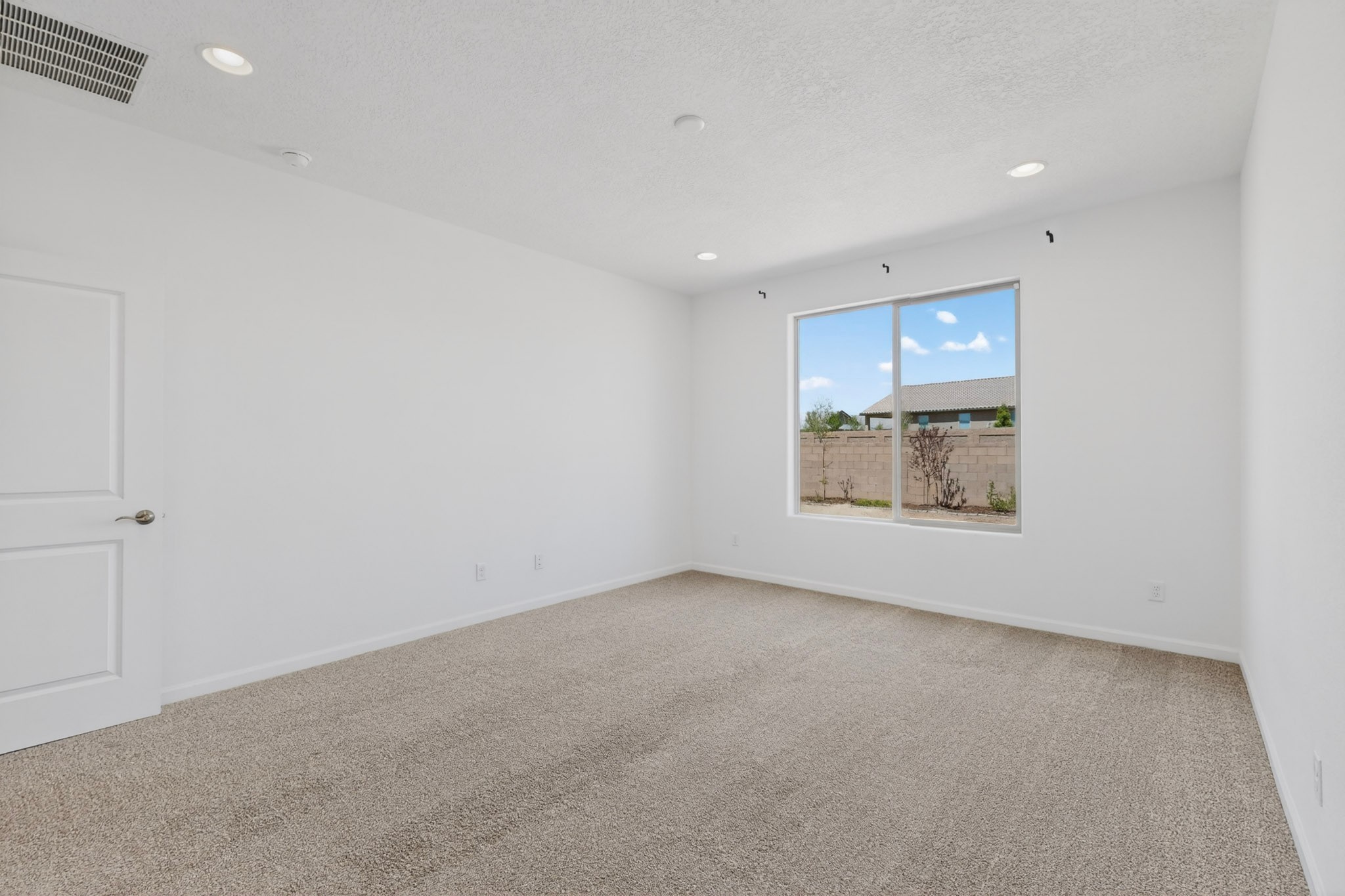 120 Mountaingem Loop