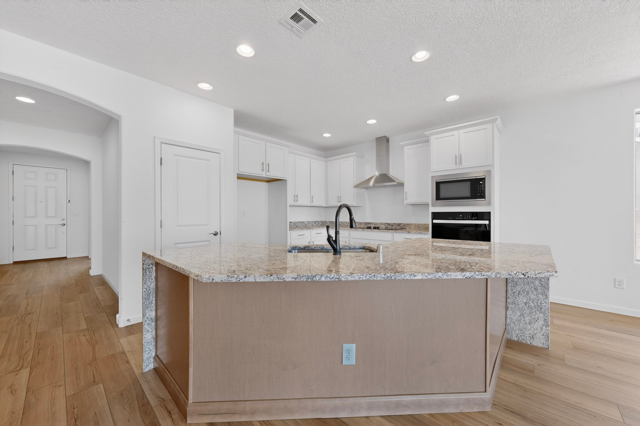 120 Mountaingem Loop