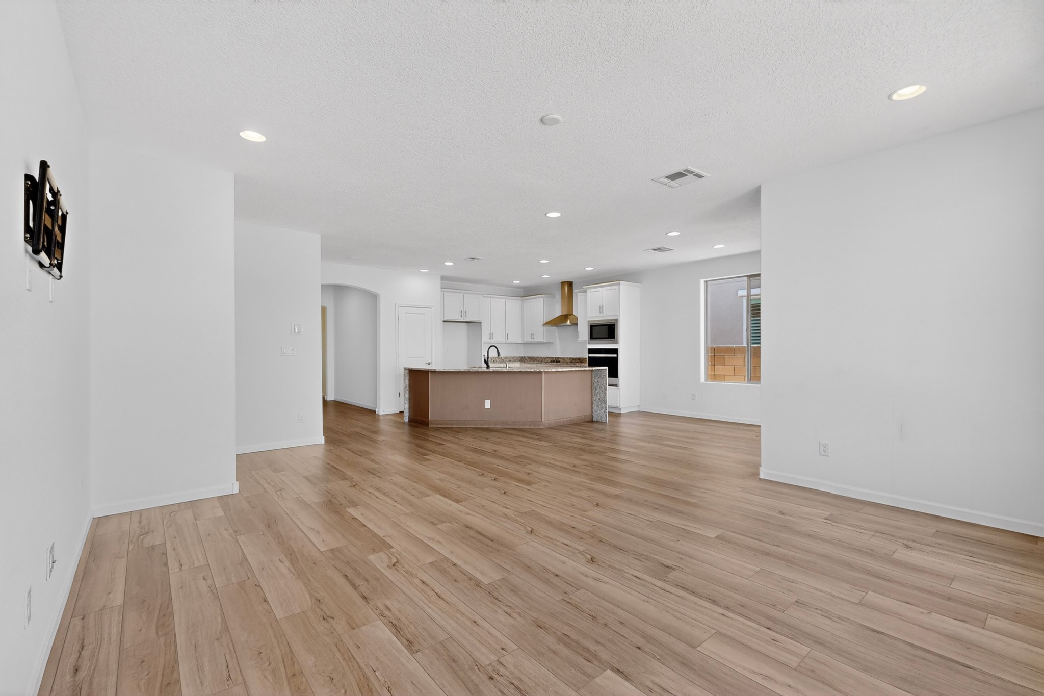 120 Mountaingem Loop