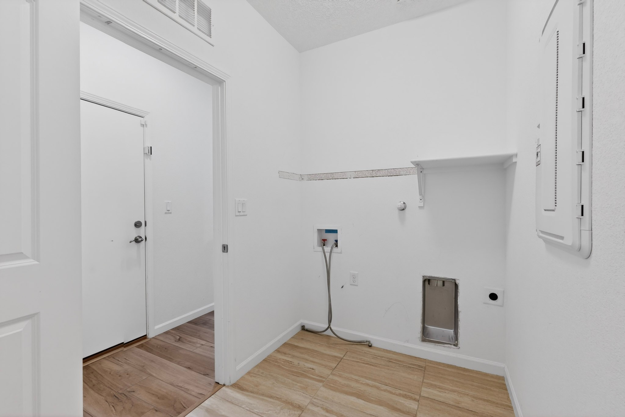 120 Mountaingem Loop