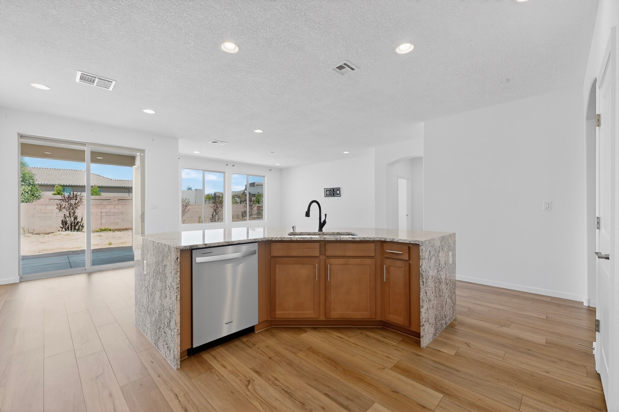120 Mountaingem Loop