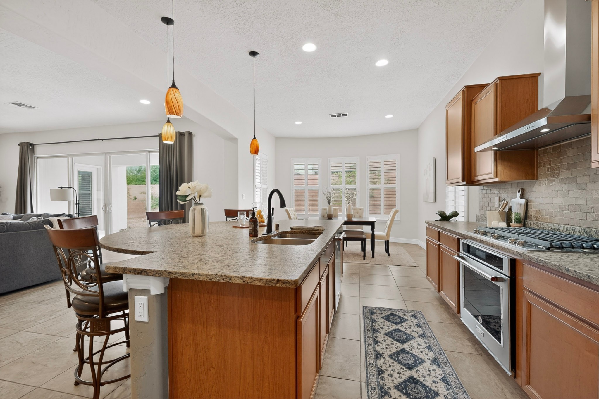 4707 Lluvia Encantada