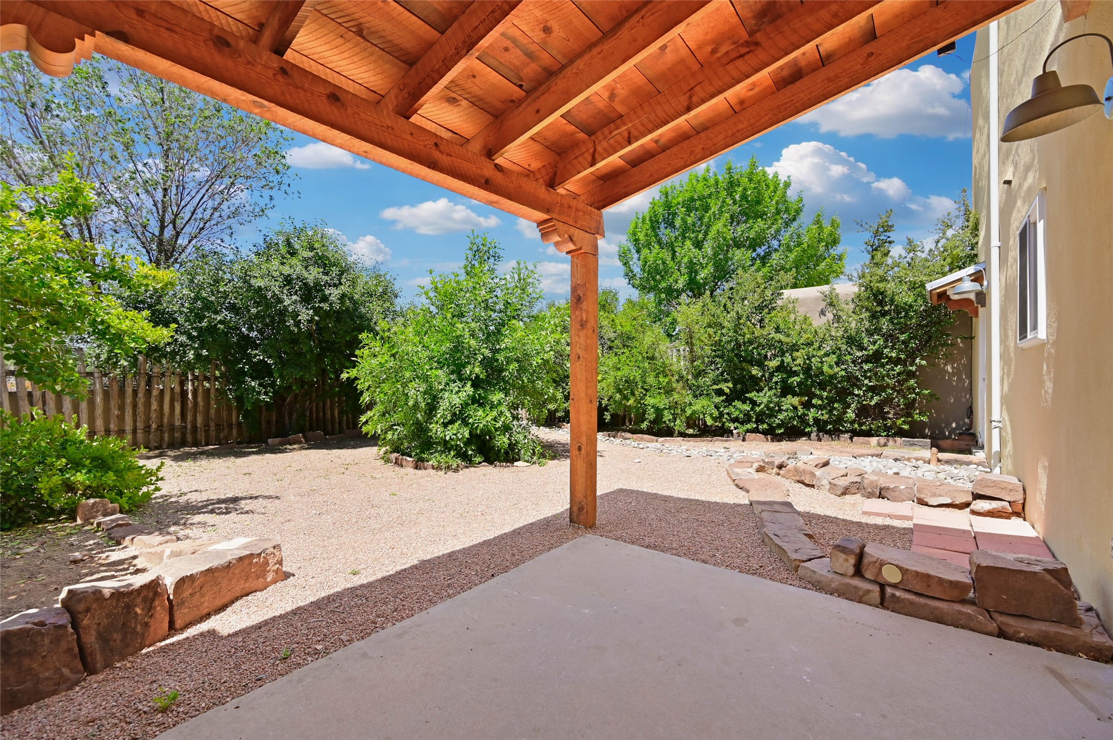 2582 Camino San Patricio