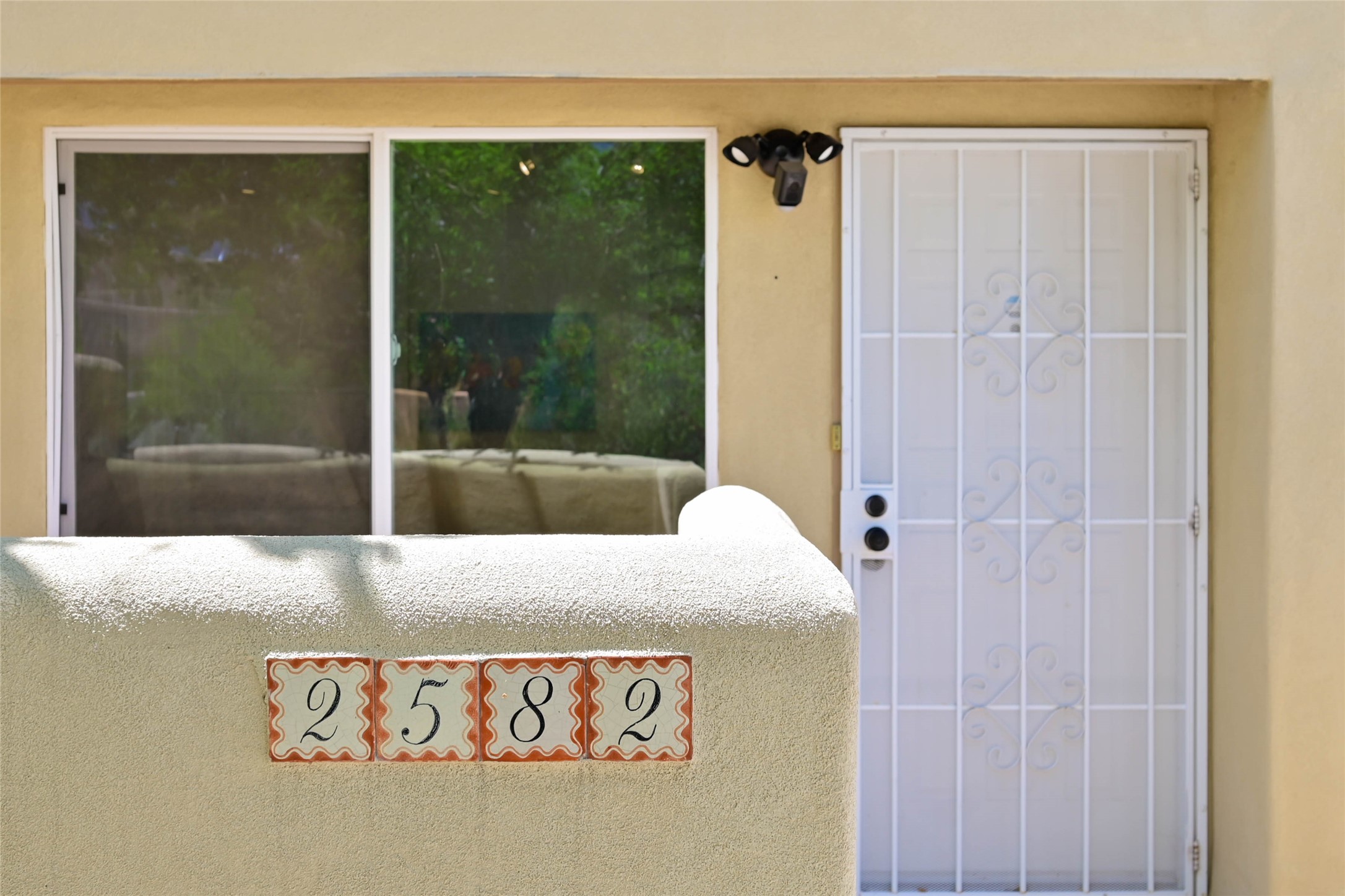 2582 Camino San Patricio