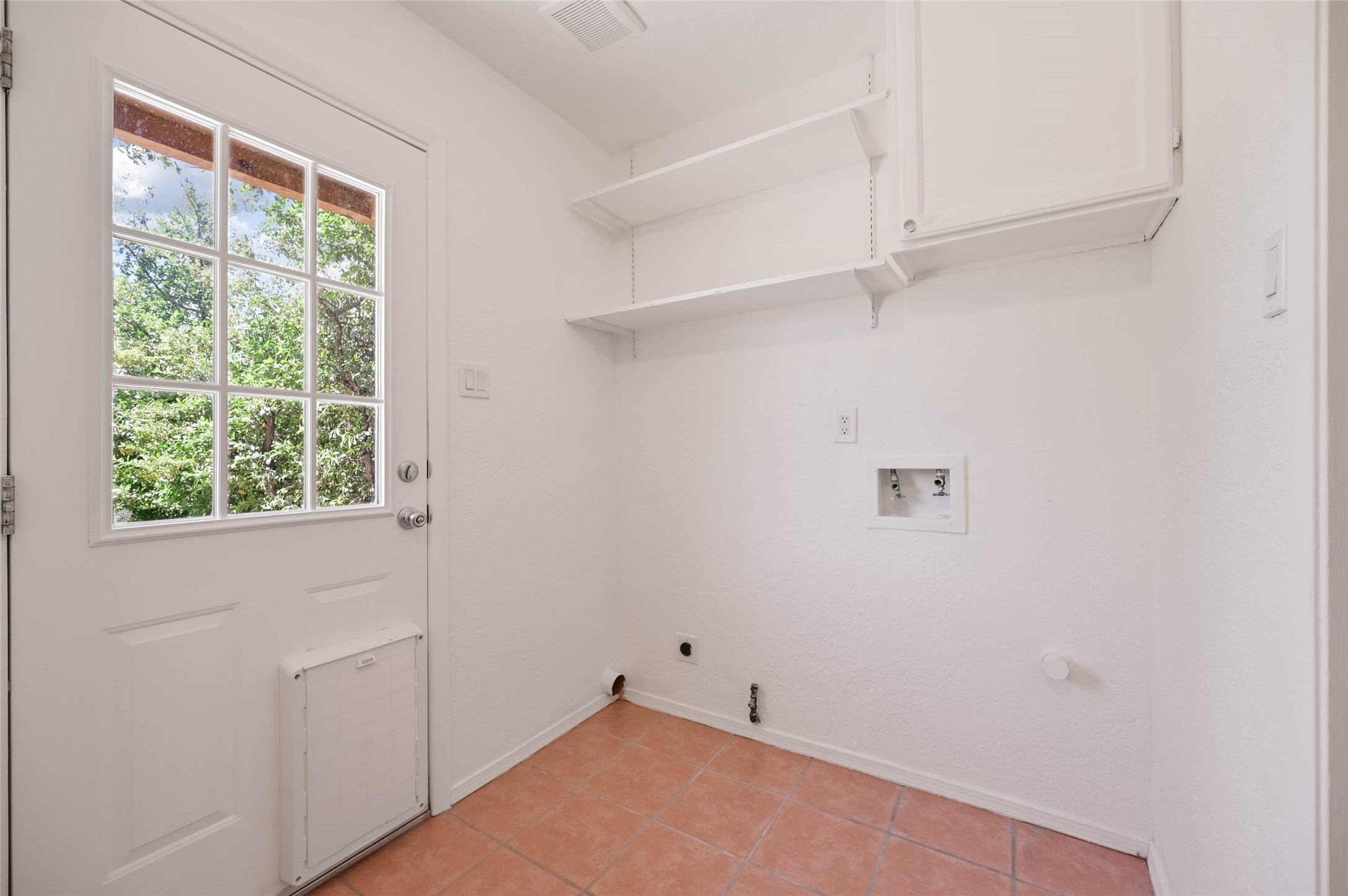 2582 Camino San Patricio