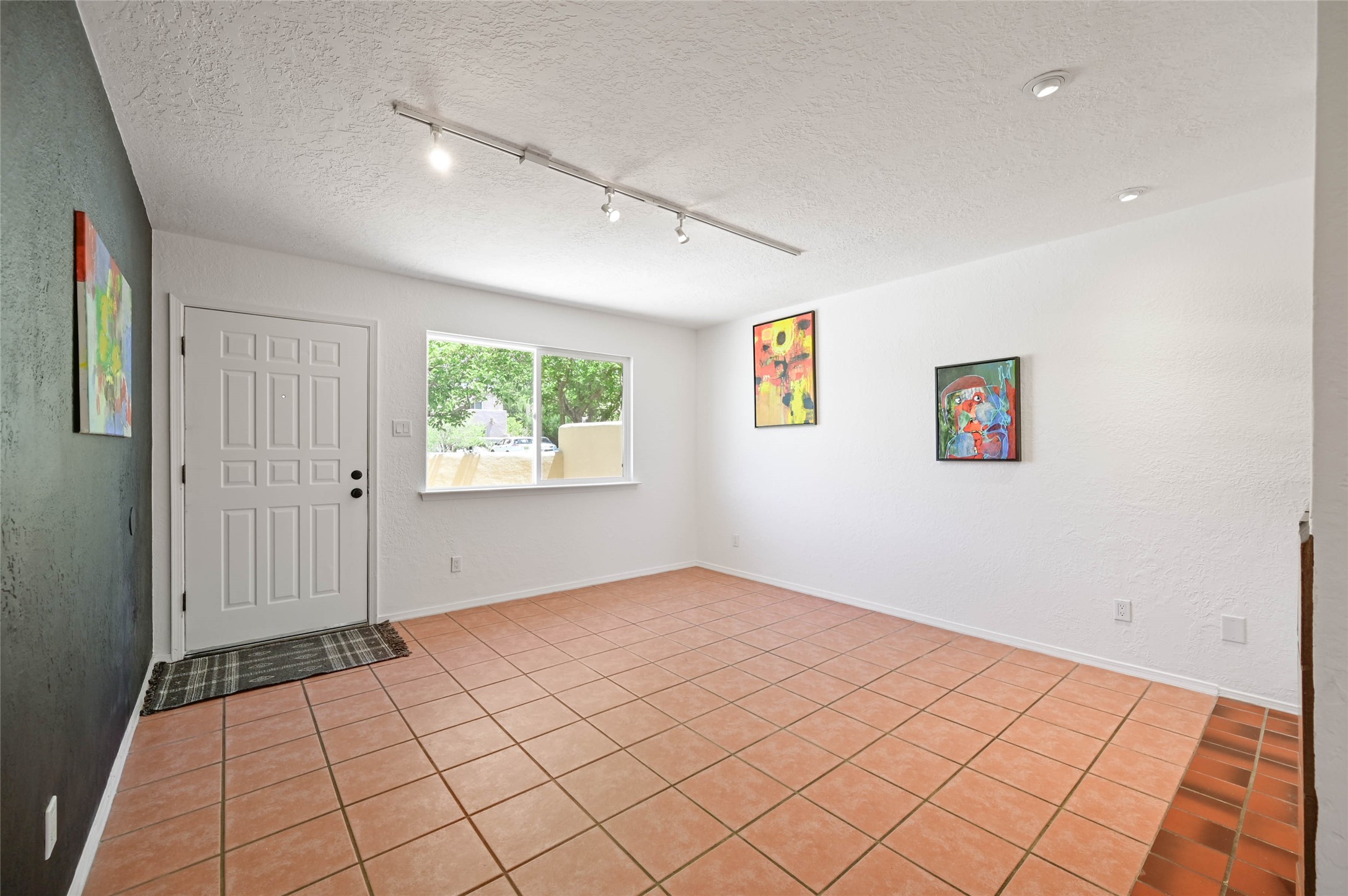 2582 Camino San Patricio