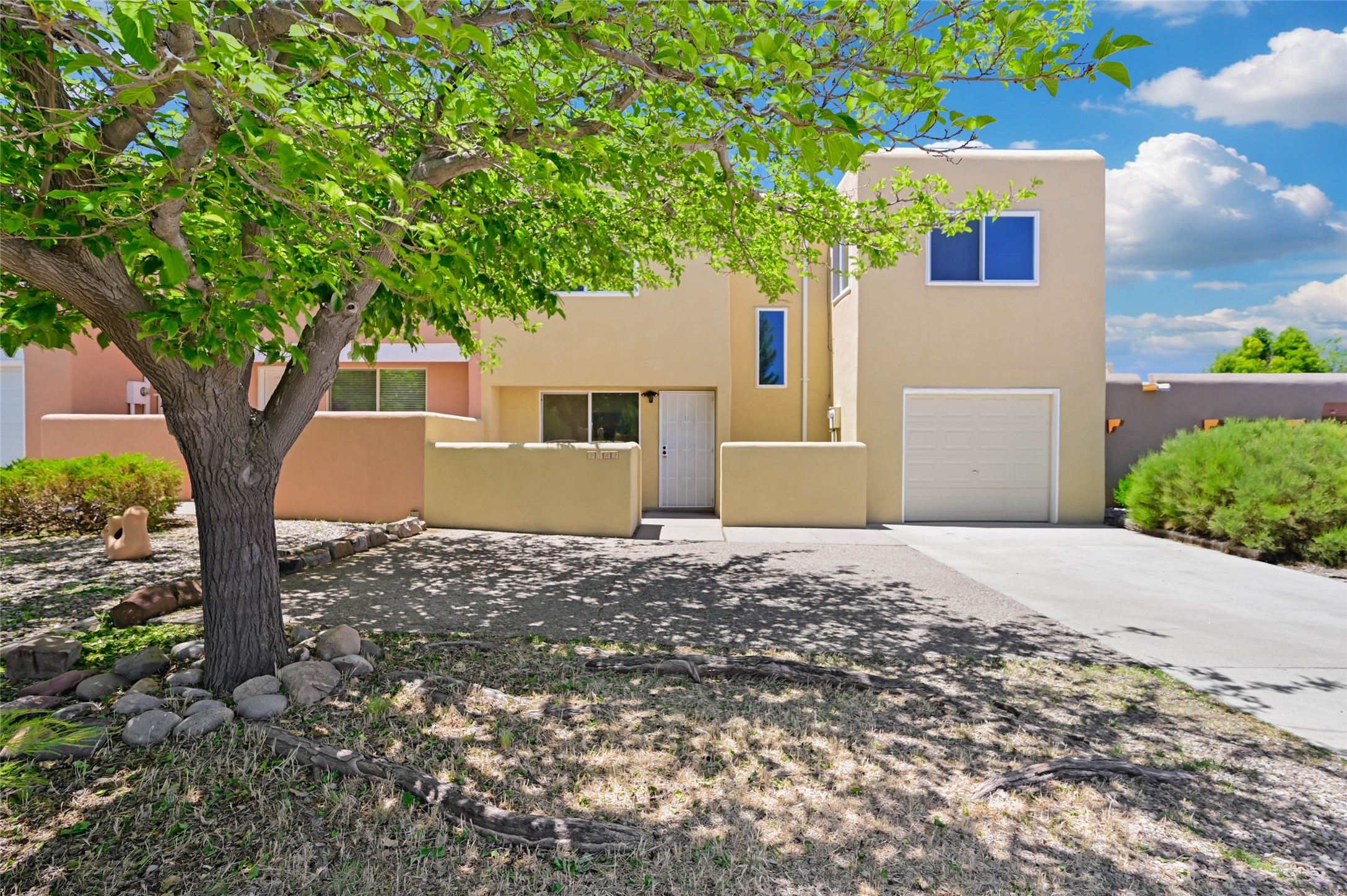 2582 Camino San Patricio