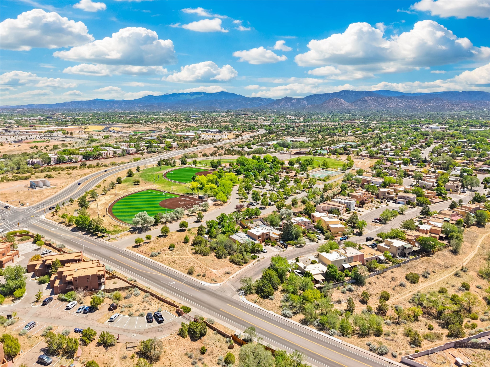 2582 Camino San Patricio