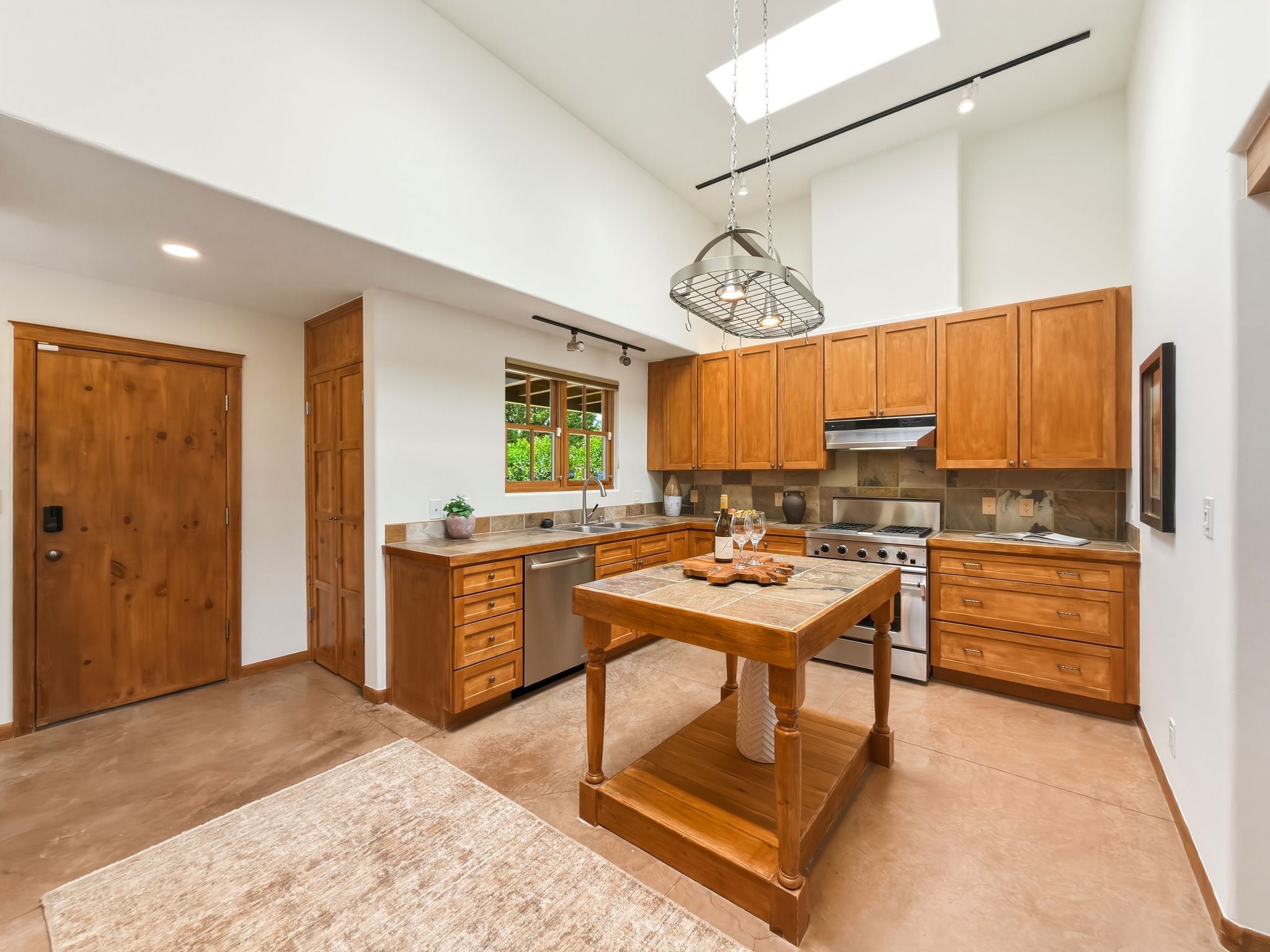 9 Cagua Road
