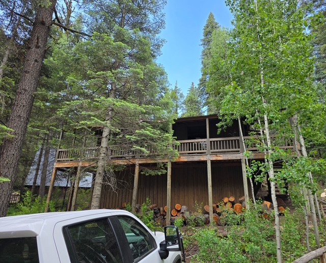 9 Pond Road